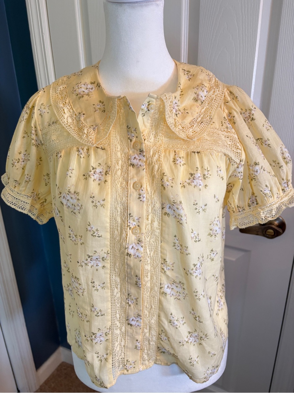 Feminine Button up Floral Blouse from Maison d’Amelie / Size Small